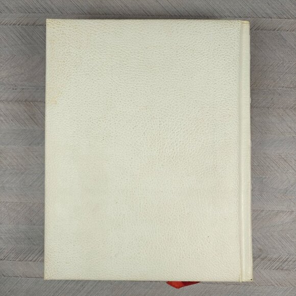 Catholic Deluxe Edition Holy Bible 1961 Vintage Hardcover Confraternity - Picture 10 of 11